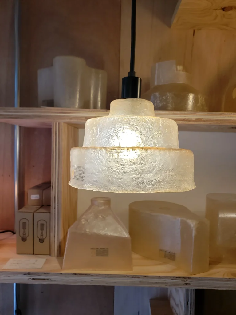 NEW DAYS FACTORYのFRPランプシェード